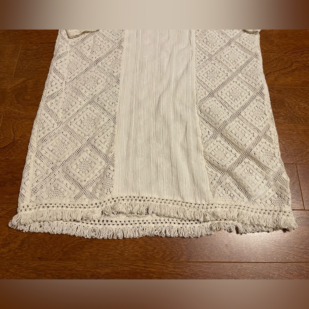 Roxy Top - Picture 4 of 5